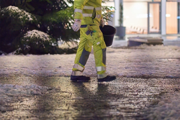 Schneerämung Winterdienst